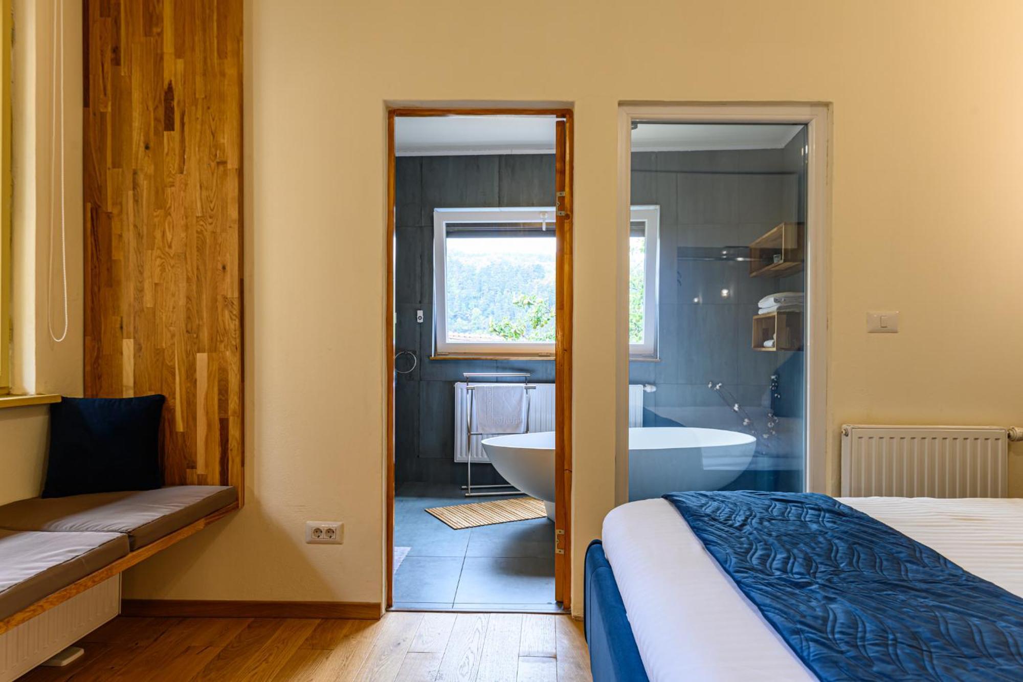 Lagom - Hot Tub Hideout Brașov Exterior foto